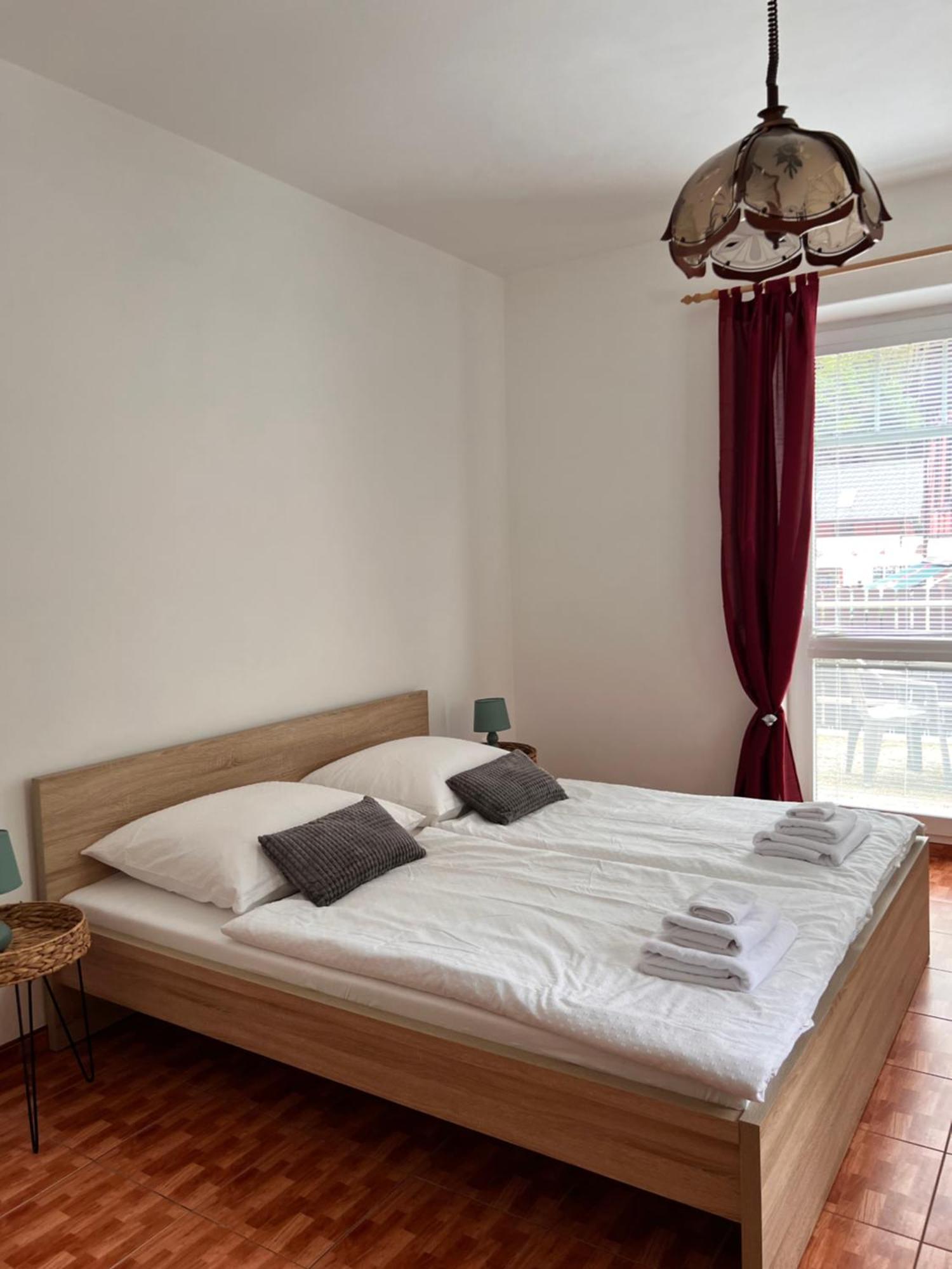 Hrensko 27 Apartmany Exterior foto