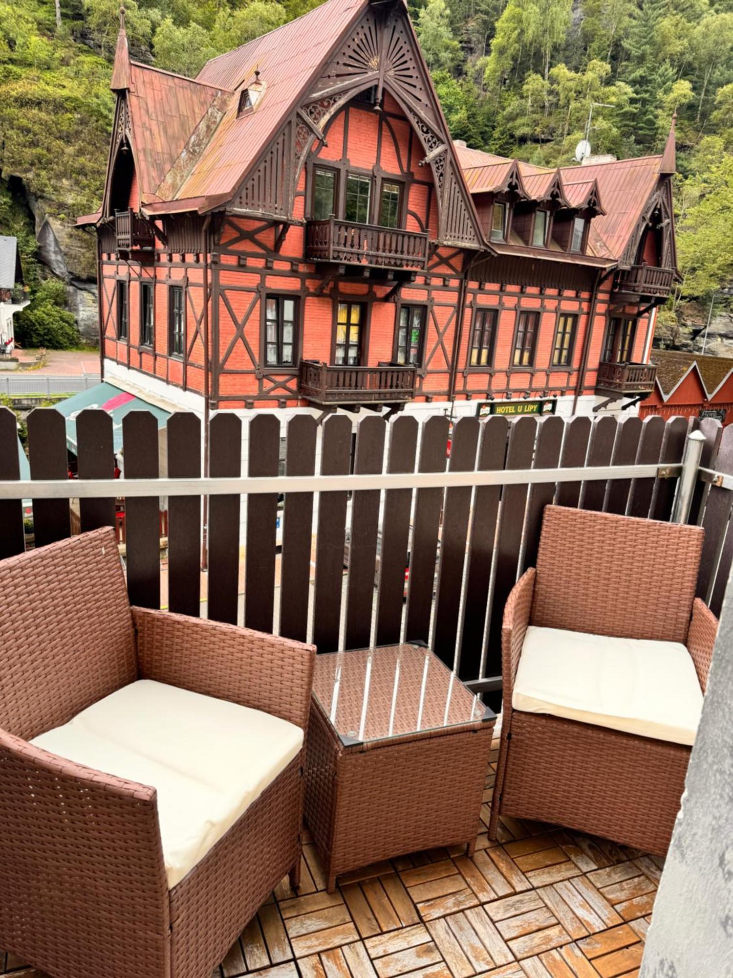Hrensko 27 Apartmany Exterior foto